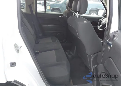 2014 Jeep Patriot Latitude из США, поврежденный, VIN 1C4NJRFBXED892693